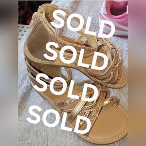 jumping beans Sandals LITTLE Girls 11M Gold
